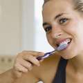 以前都不知道，只要在刷牙的時候多一個簡單的“小動作”，居然就能防癌、除口臭！？
