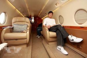 華人明星私人飛機曝光看看誰最奢華？