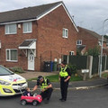 英孩童開玩具車上街 遭警察攔檢〝酒測〞 父母說她早上有多喝了幾瓶