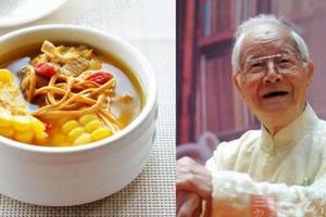 余雪鴻大師說這碗湯是「爆肝神湯」，聽說只要喝一個禮拜，肝指數全都恢復正常了..