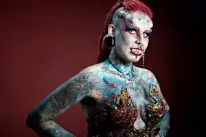 「改造身體49處」她打破金氏世界紀錄!整型前清純模樣曝光 「改造身體49處」她打破金氏世界紀錄!整型前清純模樣曝光