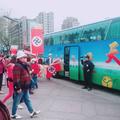 納粹旗幟飄揚台北101　國外旅客直呼不可思議