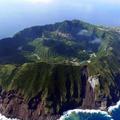 地球上最不可思議的14個村落 ! 連活火山口都有人敢住!?