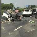 統聯客運追撞14車14人輕重傷　國道大林段大塞車
