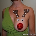 露乳馴鹿裝　超特別的聖誕服飾