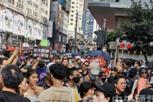 港民不顧民陣遊行上訴遭駁 銅鑼灣再現黑潮高喊光復香港