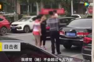 撞壞車燈...少女急哭連續90度鞠躬道歉　車主反過來安慰「沒事你走吧」網友狂讚：他是天使