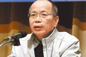 不必到立法院備詢 又可指揮部長！操偶師「有權無責」 國民黨點名3大政委