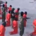 18名IS恐怖份子被抓到後「終於成為處決影片主角」，輪到他們感受無辜人質當時的恐懼了！