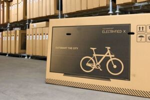 自行車外包裝「讓人誤會是液晶電視」　刻意的設計其實有重要目的