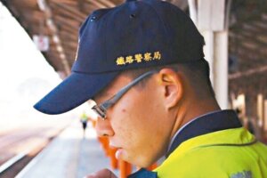 嘉義警遇刺身亡解剖報告出爐 檢：失血過多不治