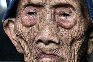 中國最長壽人瑞---256歲李清雲公開秘方！每日必喝一種水 ...