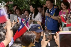 韓陣營較勁！　李佳芬踩點郭家軍選區