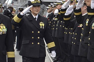 日本首位神盾艦女艦長！大谷三穗接任妙高號艦長