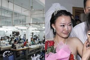 我打工供弟弟讀書十餘年，如今他開豪車住洋房，我結婚就包3000紅包給我！