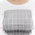 1秒擁有傲人胸器！這件「妄想錯覺T恤」你敢穿嗎？