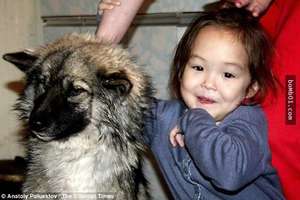 3歲小女孩跟狗狗離家後「跑到西伯利亞森林裡」消失無蹤，等到第11天一直跟在女孩身旁的狗狗卻獨自狼狽地跑了回來…