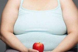為什麼女性到中年就容易變胖？這3個原因都是罪魁禍首，你有幾個