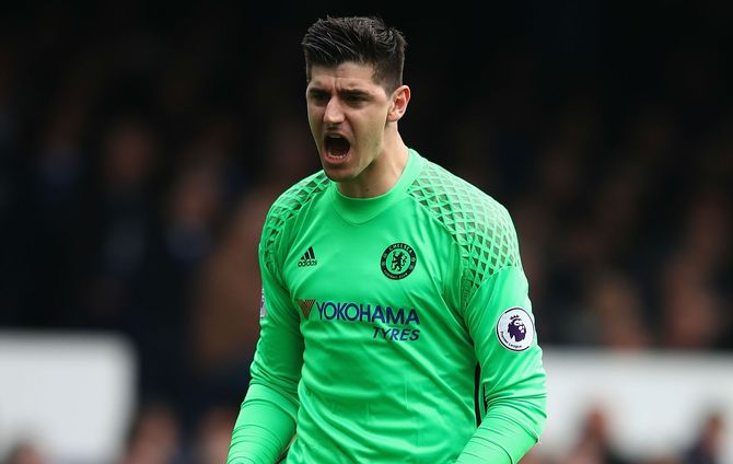 thibautcourtois-cropped_7ik7hd4qc9ke1qabn6is9gc1l.jpg