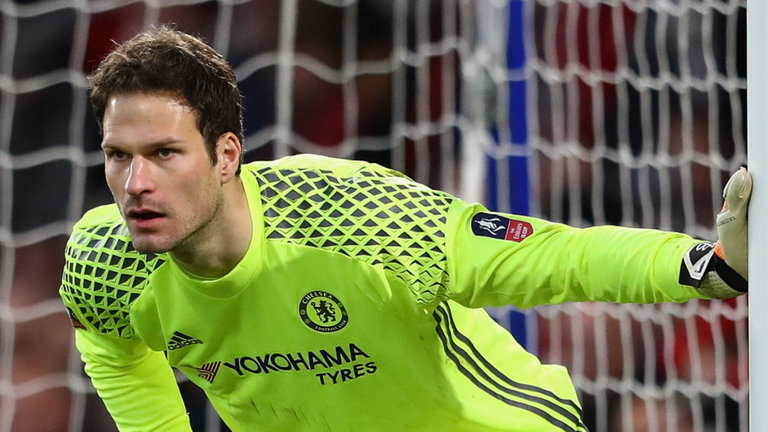 skysports-asmir-begovic-chelsea_3933390.jpg