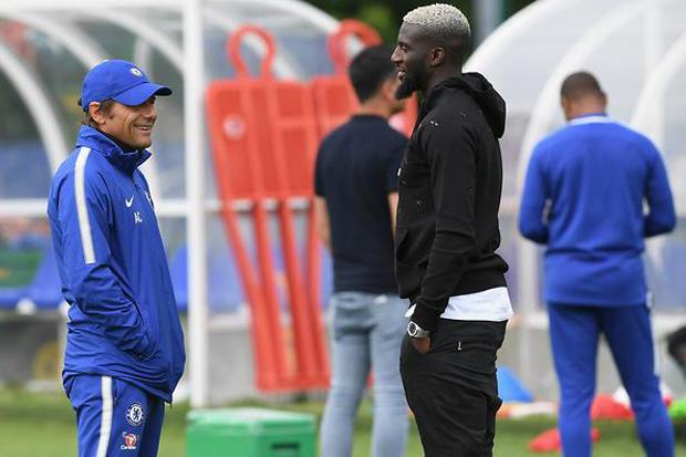 resmi-gabung-chelsea-bakayoko-tak-sabar-duet-dengan-kante-OI1.jpg