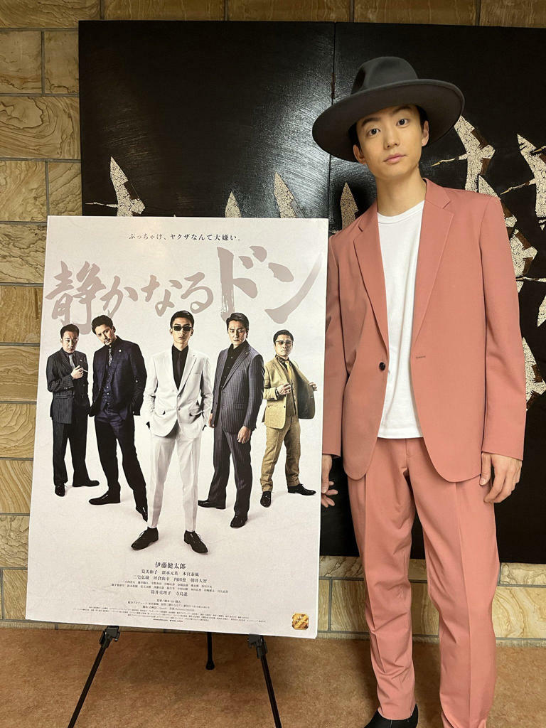 伊藤健太郎想出席主演電影活動，卻沒有品牌願意借他衣服。（圖／翻攝自伊藤健太郎推特）