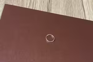 人妻出門!「婚戒丟桌上」老公嚇壞 真相超尷尬 人妻出門!「婚戒丟桌上」老公嚇壞 真相超尷尬