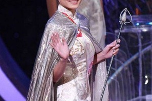 港姐出身7年沒走紅如今31歲成這樣