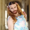 Ladybeard 被TBS 稱無視動畫世界觀的荒唐動畫歌手