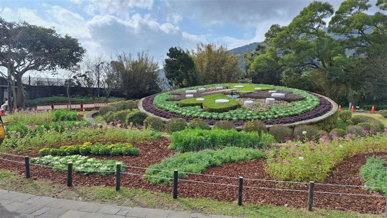 陽明山花季登場，警方公布交管路線和時段。（圖／翻攝畫面）