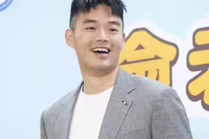 去年當評審!蔡尚樺2年沒入圍金鐘發聲 醫生爸抄經迴向功德 去年當評審!蔡尚樺2年沒入圍金鐘發聲 醫生爸抄經迴向功德