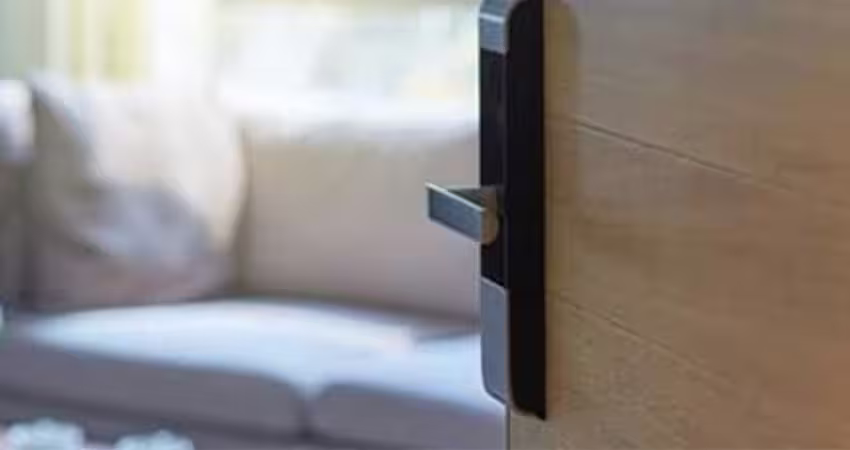 過年陳屍五星級飯店!27歲港男「房內留1心酸紙條」 母悲痛抵台認屍