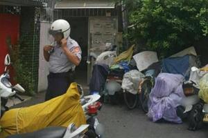 男幼童疑遭餓死 遺體發臭母才報案