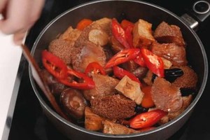 素菜紅燒猴頭菇豆腐煲
