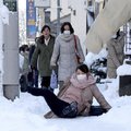 日本大雪、雪崩！交通癱瘓 2死八百多人傷