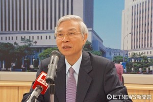 外電控央行操縱匯率　副總裁楊金龍親自澄清：沒有拉尾盤