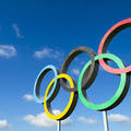 每四年舉辦的奧運，靠什麼來賺錢？