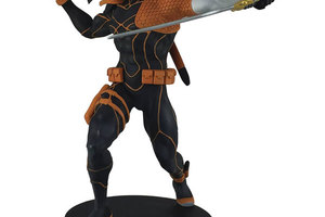 DC Comics - Preview Limited Reverse Deathstroke Statue Icon Heroes (Release Date: Nov-2017)