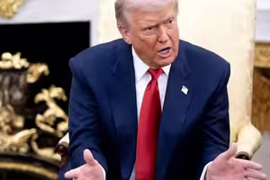 才喊搶走晶片生意!川普突轉貼「黃仁勳3句話」:我不怪台灣 才喊搶走晶片生意!川普突轉貼「黃仁勳3句話」:我不怪台灣