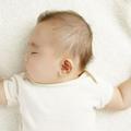新生寶寶需要枕頭嗎 何時需要給寶寶準備枕頭 該如何選擇