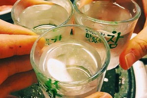 去韓國旅行前 確保你已經知道這10件關於韓國的飲酒文化!