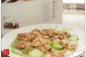 絲瓜炒肉片：遇見夏日的小美好