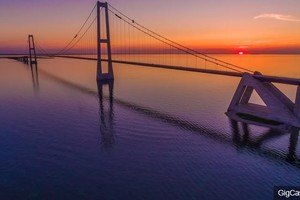 丹麥歷史上最大的建設工程之一——大貝爾特橋（Great Belt Bridge）