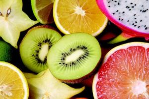 剛買的蔬果就放冰箱裡，你吃了好多病毒！各類水果的保存清洗方法