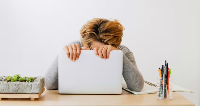 22歲女「提早上班」竟被解僱!她怒告公司卻敗訴