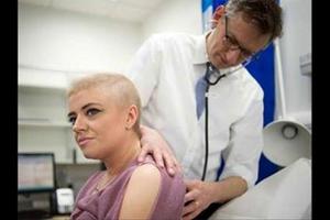 這個女生成為全世界首位接受「最新癌症疫苗」的癌末病患。這就是你需要知道的重要資訊！
